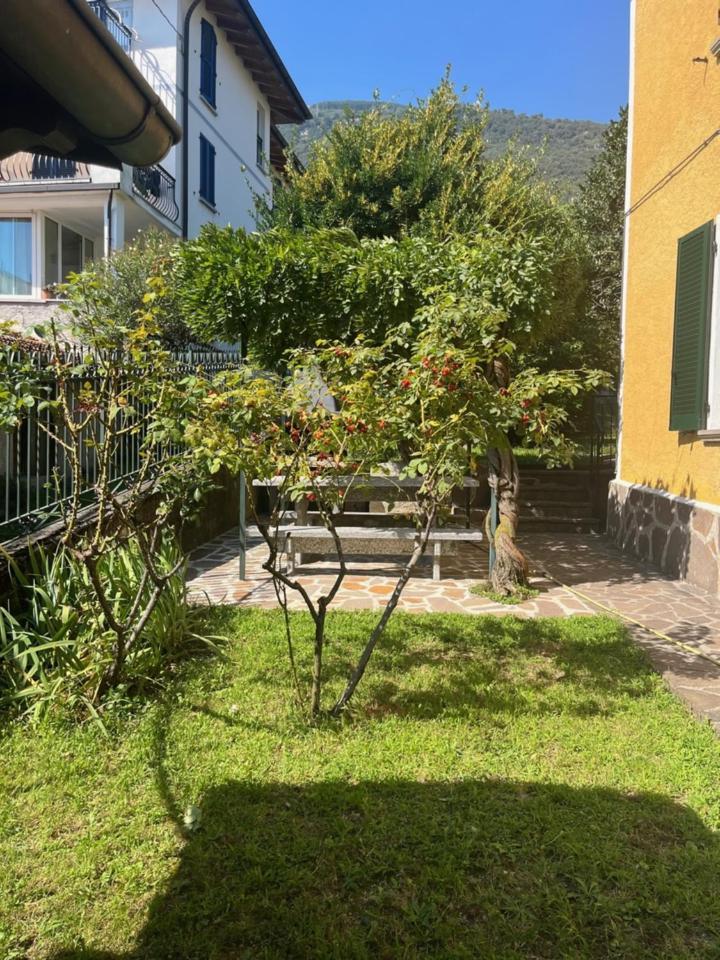 Casa Gialla Gera Lario Extérieur photo