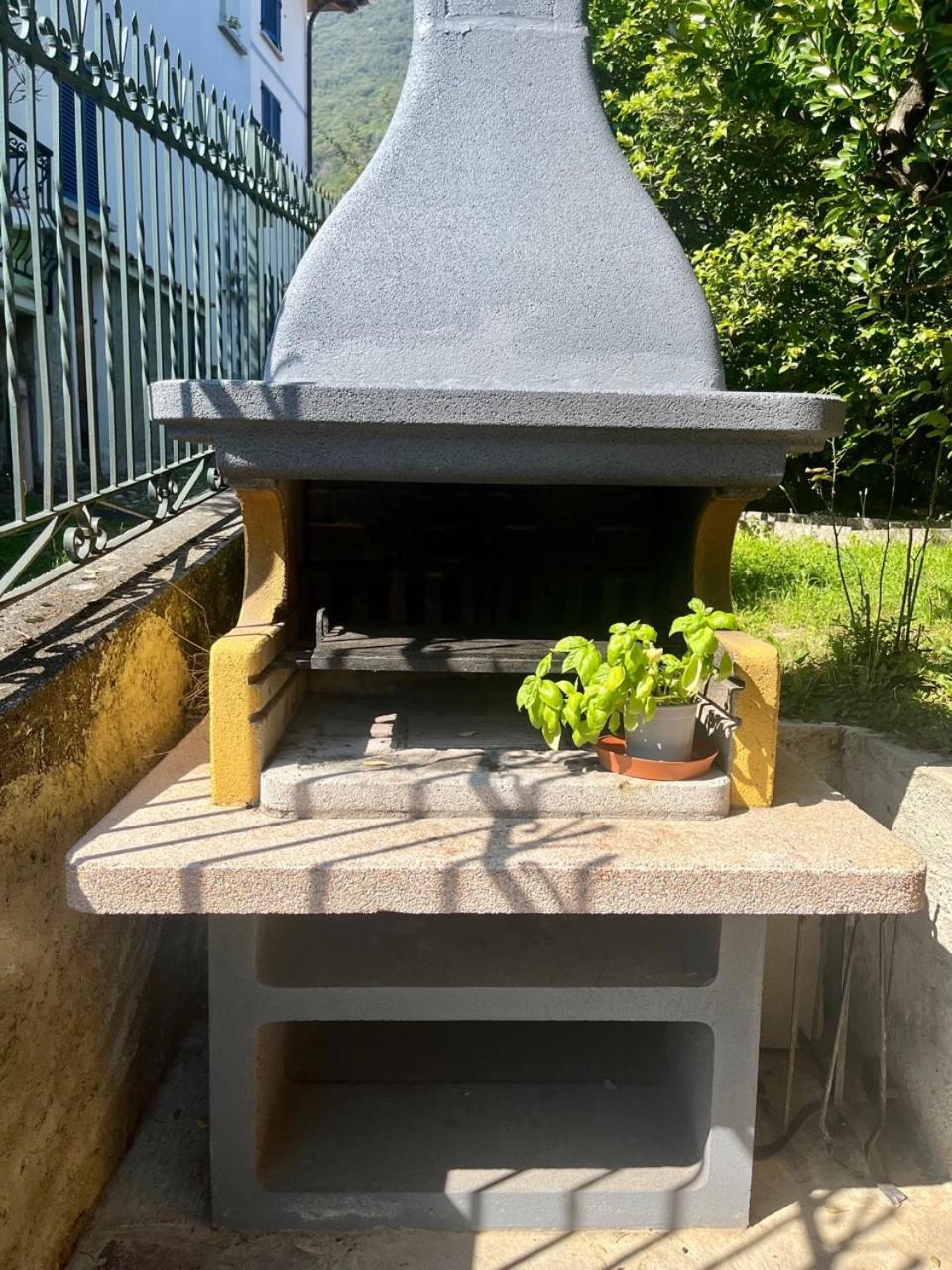Casa Gialla Gera Lario Extérieur photo