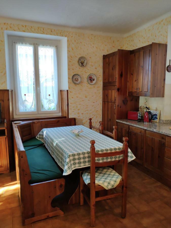 Casa Gialla Gera Lario Extérieur photo