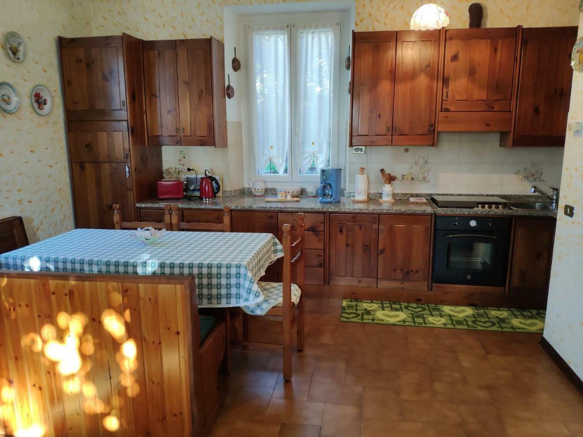Casa Gialla Gera Lario Extérieur photo